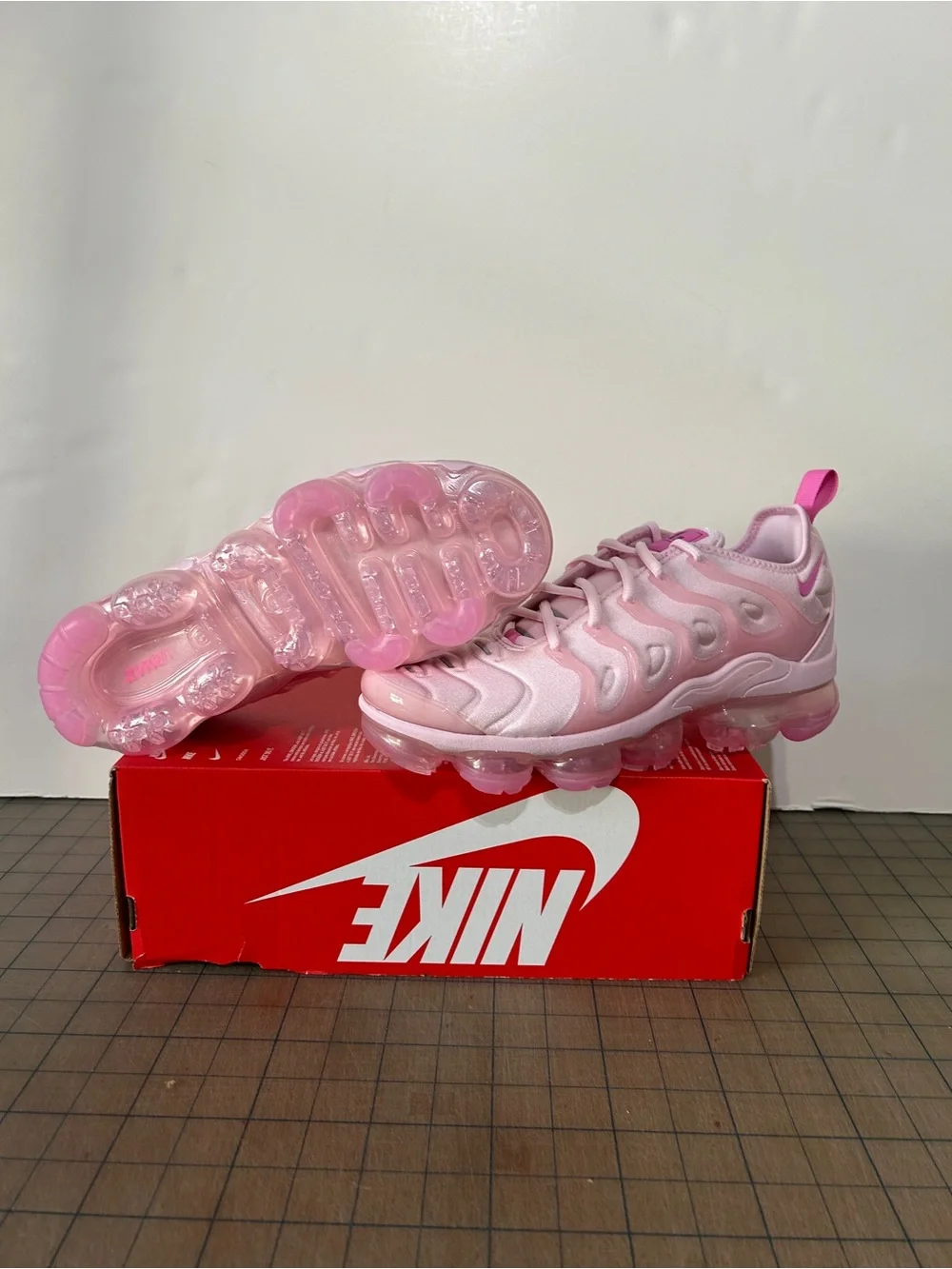 Nike Air Vapormax Plus ‘Pink Foam’